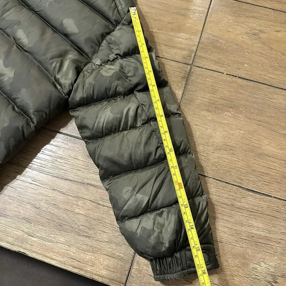 Moncler Maya Giubbotto Green Camo Coat Boys 6 Green Zip Up Down Feather Jacket - Picture 7 of 16